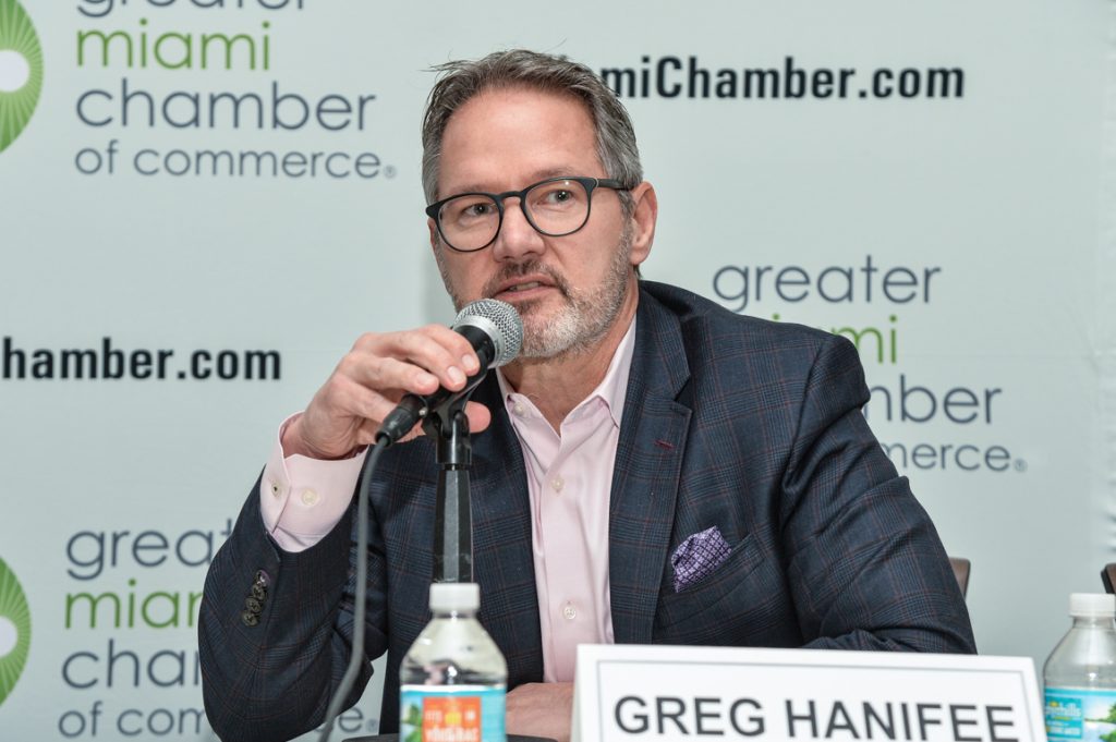 Greg Hanifee - phó hiệu trưởng Mạng lưới EMBA toàn cầu